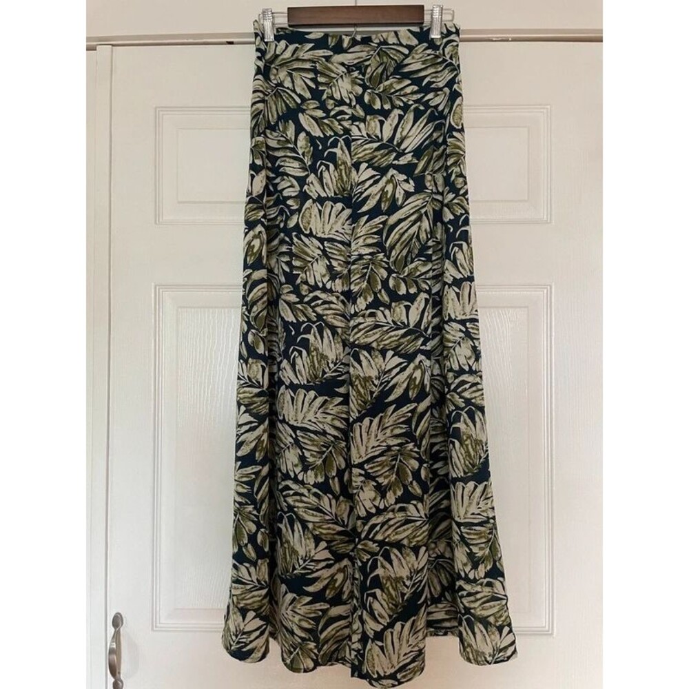 Wide Legs Pants